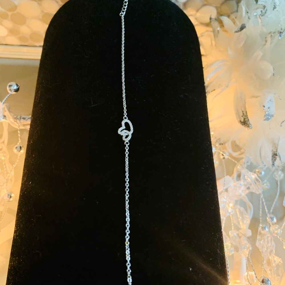 BR12- Sterling Silver Hearts bracelet with CZ BN